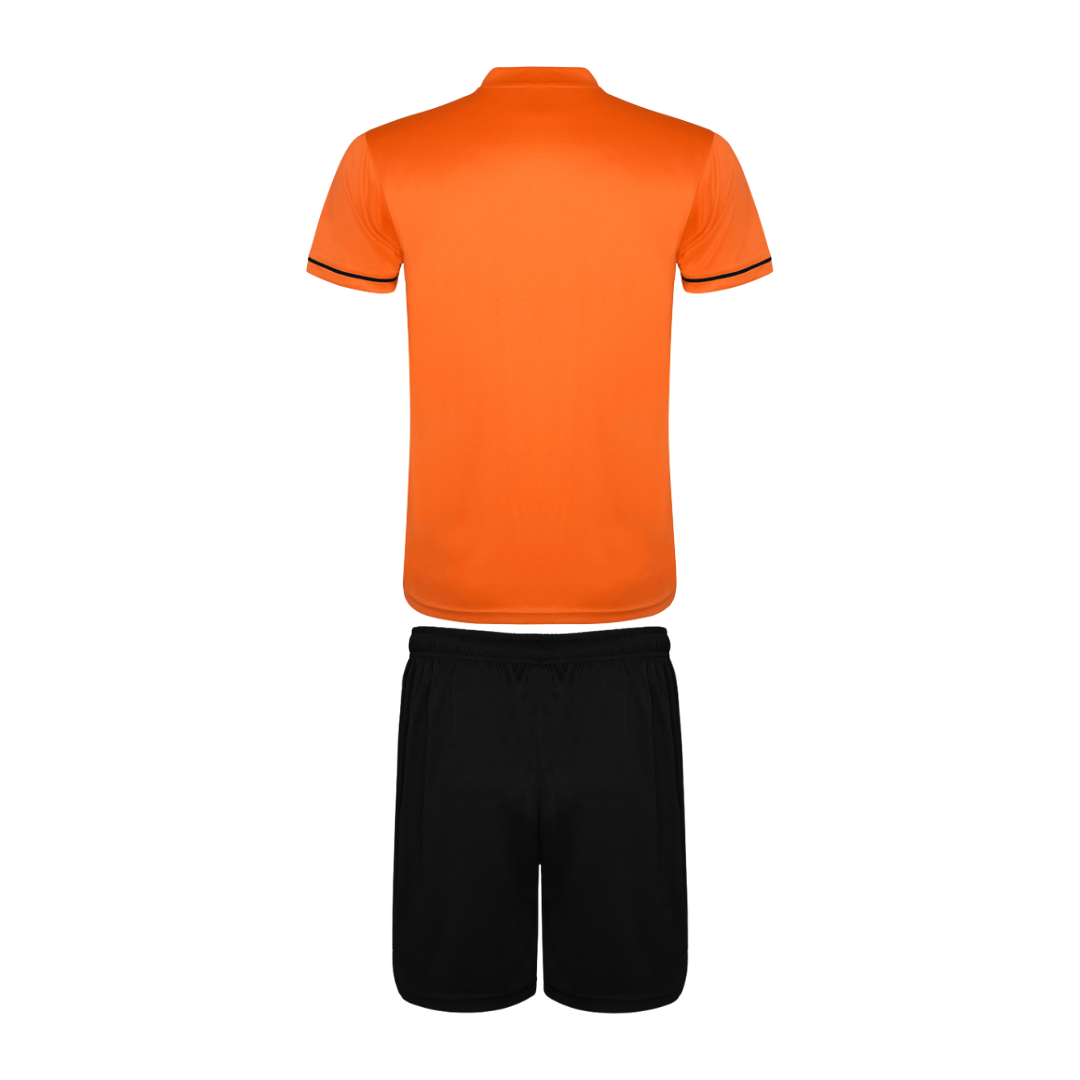 Conjunto camiseta + pantalón Roly United